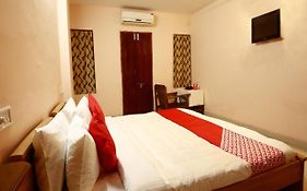 Oyo 10259 Hotel Safa Inn